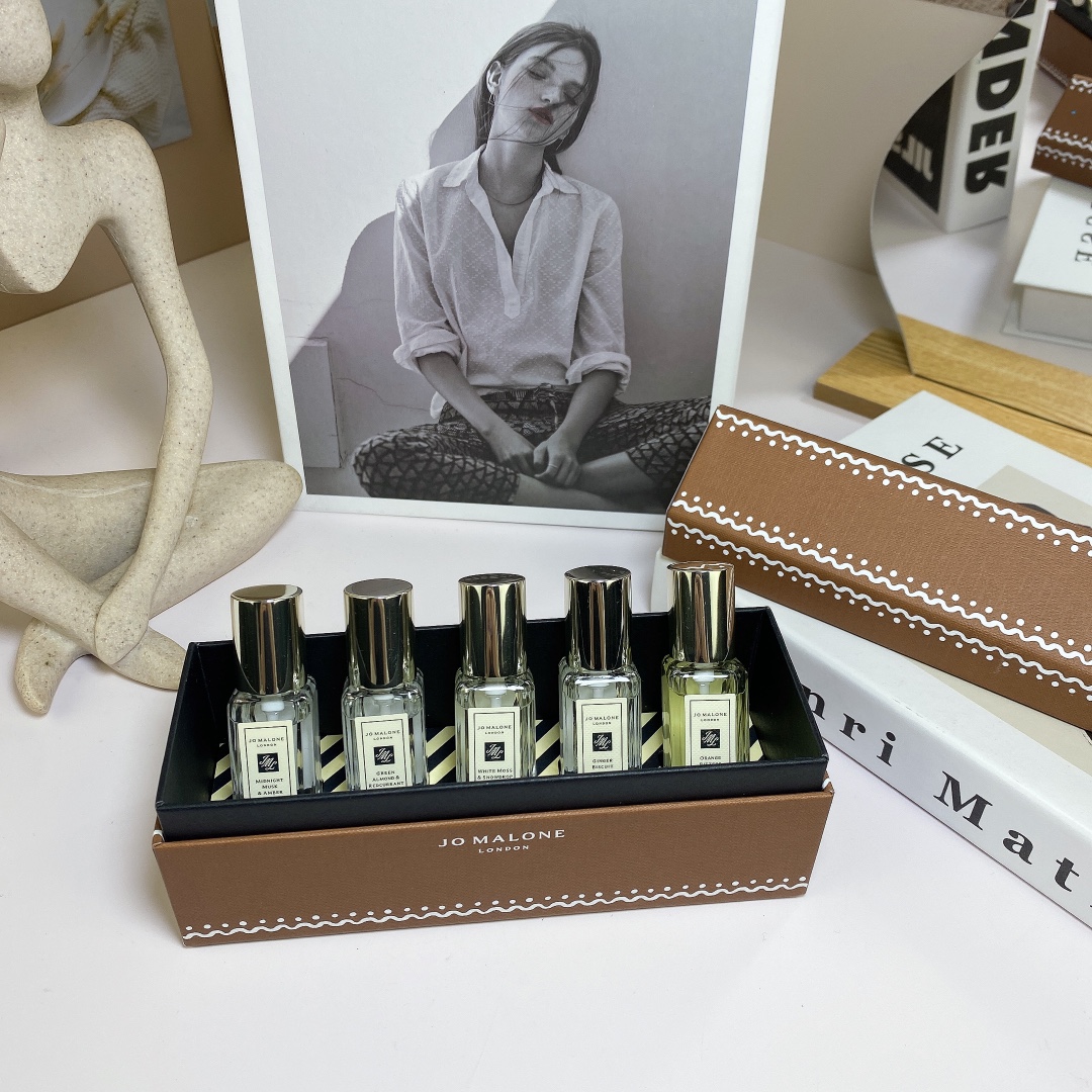 Jo Malone perfume